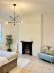 Fayhomes West Midlands Luxury Late 1800 Property Hotels near Double Deuce Firing Range & Gun Shop