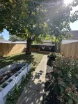 Charming 1920’s shotgun in southern Indiana, minutes from downtown Louisville