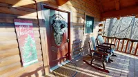 Cozy & Romantic cabin in Hocking Hills