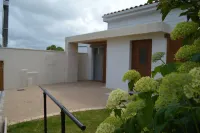 Royan: Le Calme City house 2 to 4 people / near Seaside, City