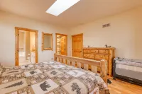 "Charming 3-Bedroom Chalet in Harpers Ferry, WV: Perfect Escape"