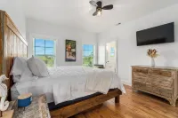 New CANAL front home a few rows back from the OCEAN! Beach passes provided!