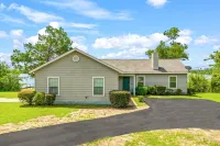 Lake House Getaway on Silver Lake Near Panama City Beach, FL & Marianna, FL
