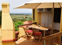 Gemütliche Ferienwohnung mit Blick auf die Strandbucht La Caletta
