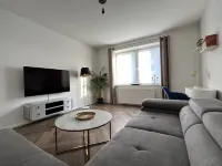 EXCLUSIVE 2 room ground floor apartment with balcony in top location!