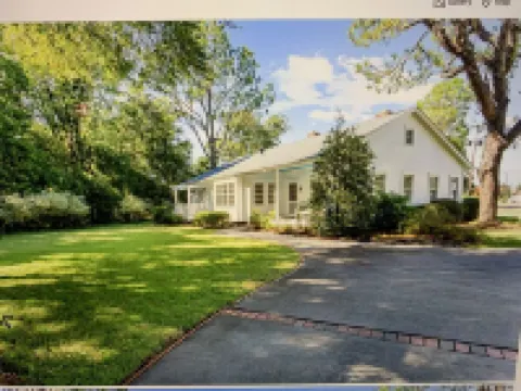 Pinehurst Village Vacation House w/ private pool 8) beds