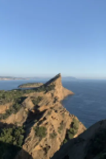 Cosy apartment with sea view and swimming pool