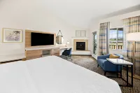 Hampton Inn Morgan Hill - parking