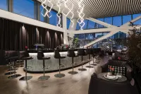 Alexander Hotel - 5-Star