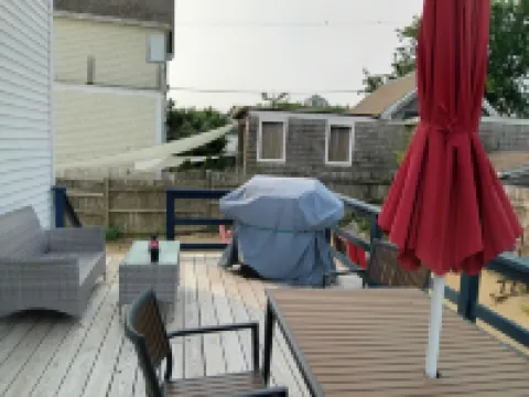 Plum Island place 5 minute walk to beach 9 minute walk to point Hotels in Newburyport