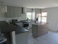 Brand new modern 2 bedroom apartment