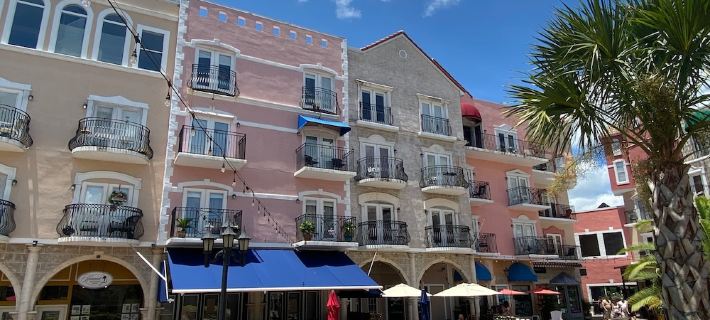 Top-Floor European Village Condo-Near Ocean Beaches & Dining Hotels in Flagler County