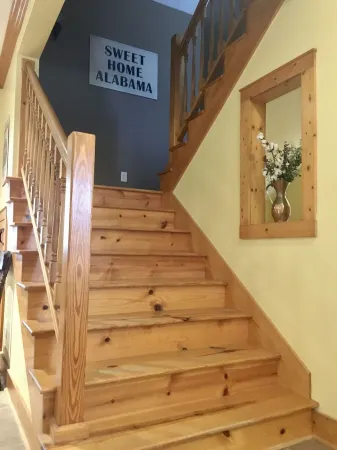 Hartselle Guest House in the ❤️ of North Alabama-walking distance to downtown