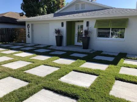 Private Vacation Home w/ Heated Pool. Walk/Bike to Vanderbilt Beach & Amenities.