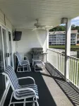 Close to Lake of the Ozarks Shootout. Free Boat Slip. Centrally Located