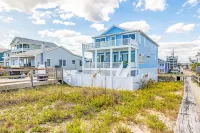 A View to Sea - A Gorgeous Pet Friendly, Oceanfront Home = Private Pool,Hot Tub