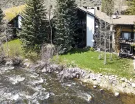 Cozy, Creekside 3BR Vail Condo Ski/Summer Retreat Perfect for Families