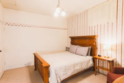 Sleeps 5 Fully Equipped Apartment Near Golf Courses Hotel dekat Corry Area Historical Society