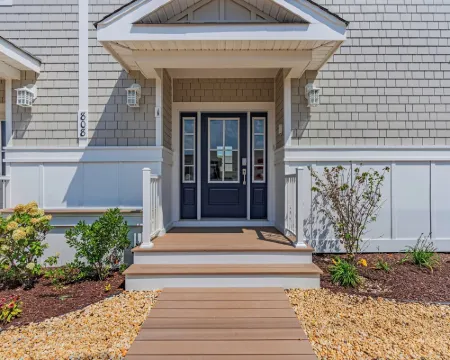 1 block to beach, Beach Equipment, Linens + Towels, 8 beach badges Hotels in Seaside Park