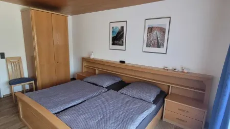 Vacation apartment with balcony and view of the Moselle promenades