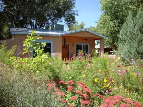 Charming Corrales Casita Hotels in Corrales