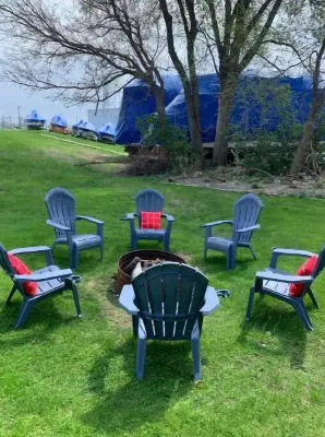 This AMAZING river getaway is PERFECT for YOU!  Private deck, grill & fire pit!