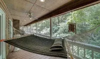 River Retreat on the Nottely river in Blairsville, GA. Fishing&Hiking Lic#033210