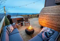 Designer Home w/ Incredible Views, Sleeps 16