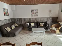 peace and quiet among the pines, chestnut and green oak Hotels in Jard-sur-Mer