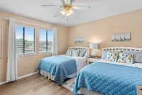 Sunray - Gulf-side townhouse, beach access & pool Hotels near Navarre Beach Sea Turtle Conservation Center