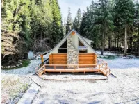 Mt Pilchuck View Cedar's Cabin
