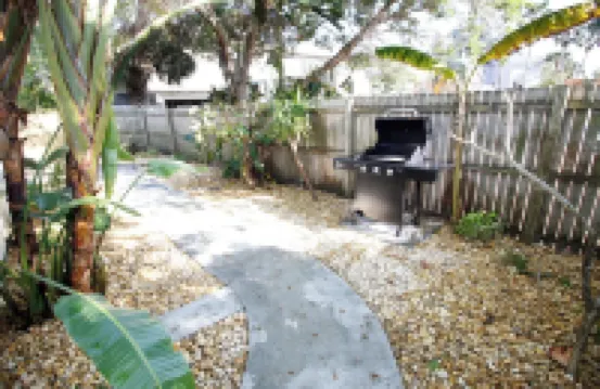 Vintage Florida Beach Cottage, one block to the sand of Indian Rocks Beach FL