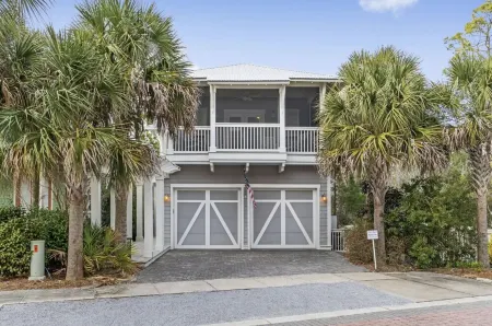 5 Star - New List - Heron Now - 2 King Suites - Seacrest