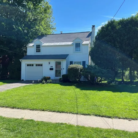 5-Star Renovated 3Br 𝓱𝓸𝓶𝓮 /w Backyard Deck Near SU/Suny-Esf/Hospitals