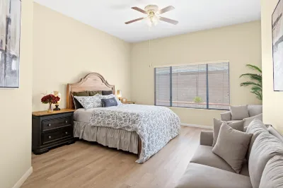 Cozy 3-bedroom house in amazing Las Vegas. Only minutes to strip Hotels near Rampart Commons