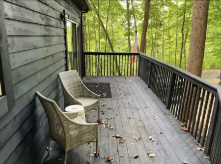 Tanzanite-- The "GEM" with a Hot Tub & WiFi!! Отели рядом с достопримечательностью «Daniel Boone Campground in Red River Gorge»