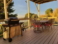 Riverside Retreat - boater's paradise! Private dock on the Snake River.