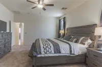 Beautiful Bungalow in Award Winning Resort Style Gated Sun Lakes community