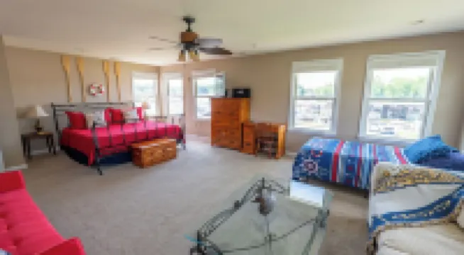 Perfect for Fisherman Yet Classy Enough for Girlfriend Chesapeake Bay Getaways!