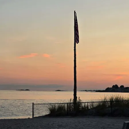 Charming year-round beach home in Indian Town, Old Saybrook