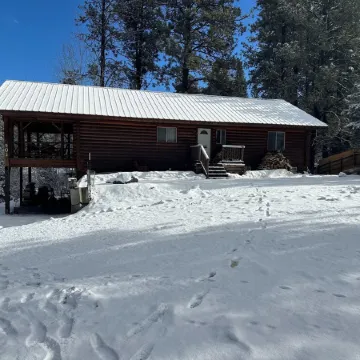 Cabin in the Pines - 3 Minutes to the beach, docks or golf!