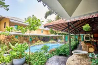 Mayfair Manor Alibag Hotels in Kihim