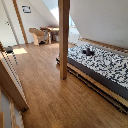 Large central apartment in Bielefeld for up to 8 people.