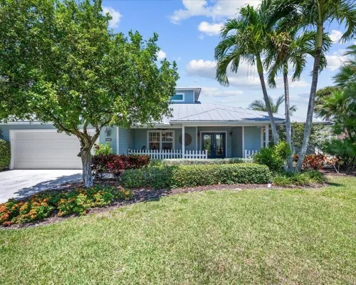 Pool House 1/2 Mile From Downtown Stuart Hotels in Stuart