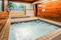 Flying Moose Lodge - Beautiful 4BR 2BA single family home with shuttle to Loon