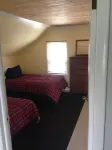 Experience the charm of a lakefront cottage, perfect for year-round enjoyment!