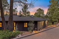 Mid-Century Modern Home in Continental Country Club - East Flagstaff - Holiday bungalows