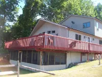 Huge Open Floor Plan! New Owner Of This Beautiful Hidden Gem as of February 2016 Ξενοδοχεία στην πόλη Wayne County