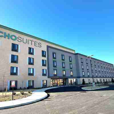 Echo Suites Richmond West - Extended Stay by Wyndham Hotel Exterior