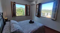Villa Los Pinos,10 people, HEATED POOL, WIFI, A/C, Petfriendly, magnificent view